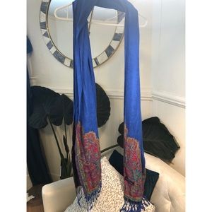 100% cashmere blue scarf